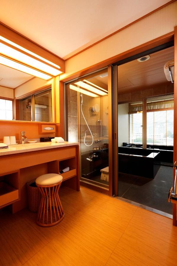 Radium Kagaya Taipei Hotel Bagian luar foto
